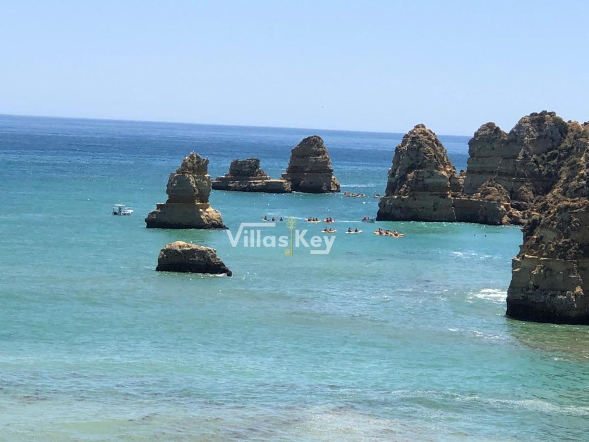 Olhando O Mar * Lagos
